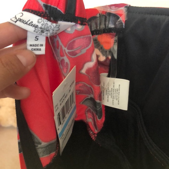 Cocktail dress. - Picture 3 of 4